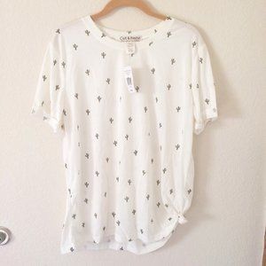 NWT Cut & Paste Cacti Pattern Shirt w/ Knot